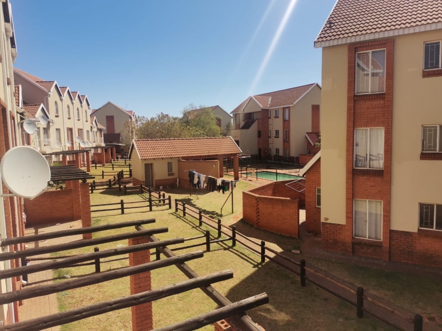 2 Bedroom Property for Sale in The Orchards Gauteng