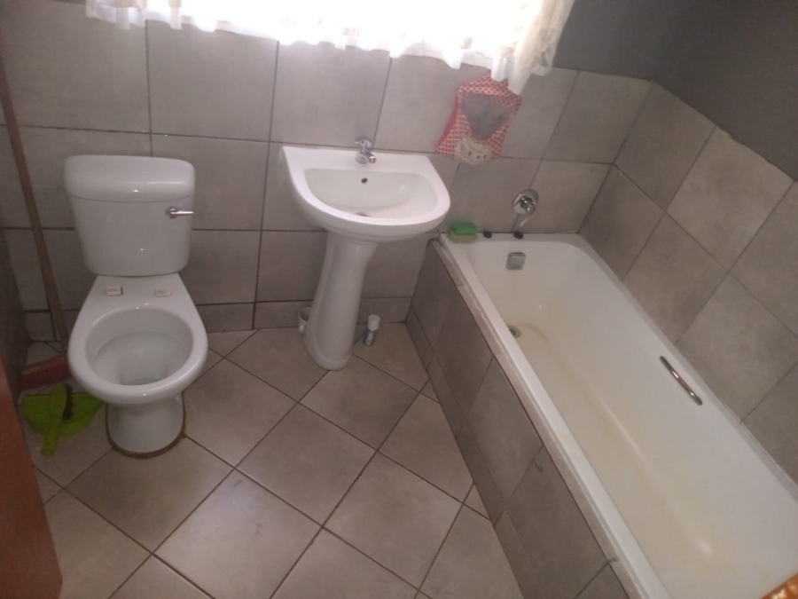 2 Bedroom Property for Sale in Modder East Gauteng