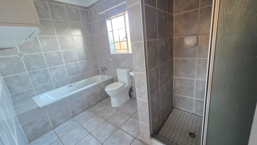 To Let 2 Bedroom Property for Rent in Wierda Park Gauteng