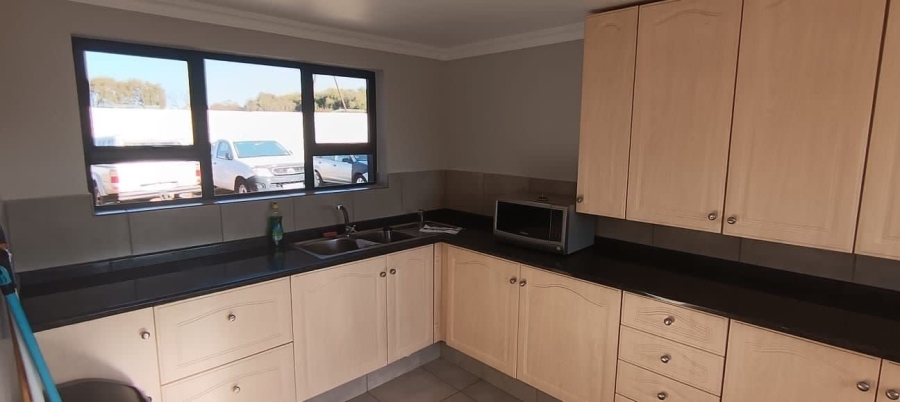 To Let commercial Property for Rent in Pomona Gauteng