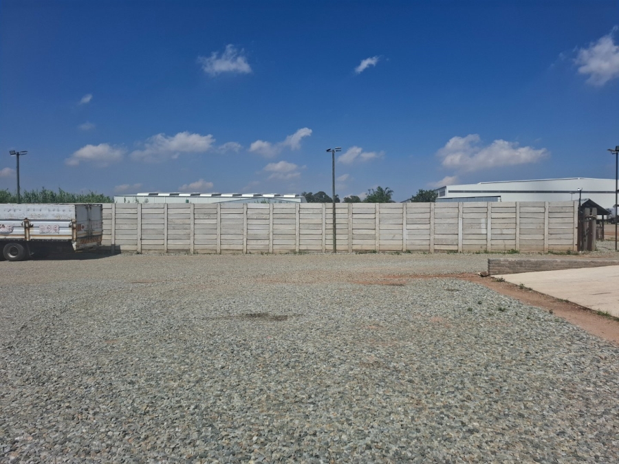 To Let commercial Property for Rent in Pomona Gauteng