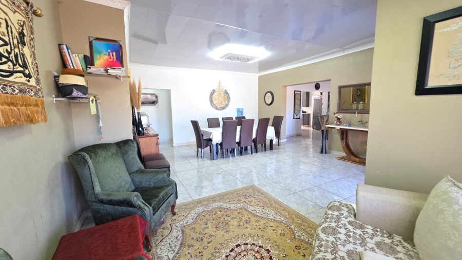 4 Bedroom Property for Sale in Erasmia Gauteng