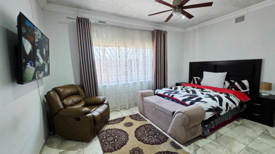 4 Bedroom Property for Sale in Erasmia Gauteng
