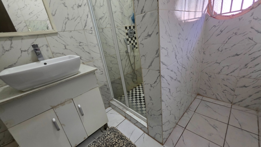 4 Bedroom Property for Sale in Erasmia Gauteng