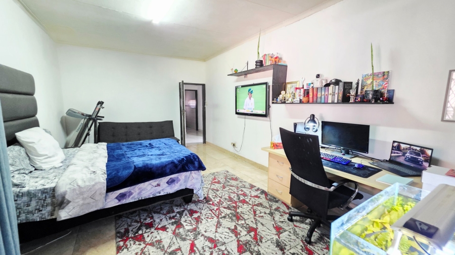 4 Bedroom Property for Sale in Erasmia Gauteng