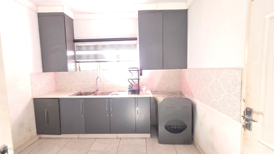 4 Bedroom Property for Sale in Erasmia Gauteng