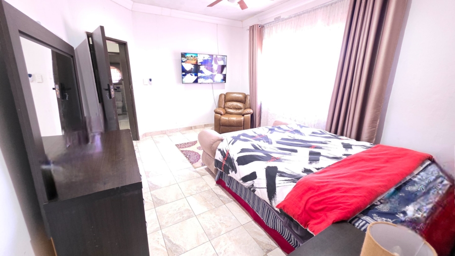 4 Bedroom Property for Sale in Erasmia Gauteng