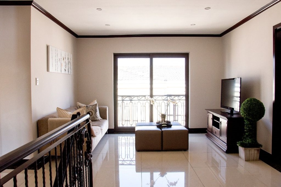 To Let 3 Bedroom Property for Rent in Fourways Gauteng