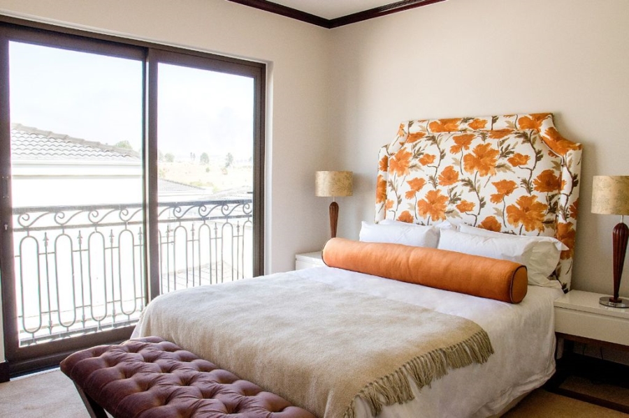 To Let 3 Bedroom Property for Rent in Fourways Gauteng