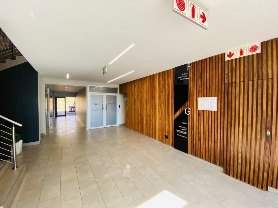 To Let commercial Property for Rent in Strubensvallei Gauteng