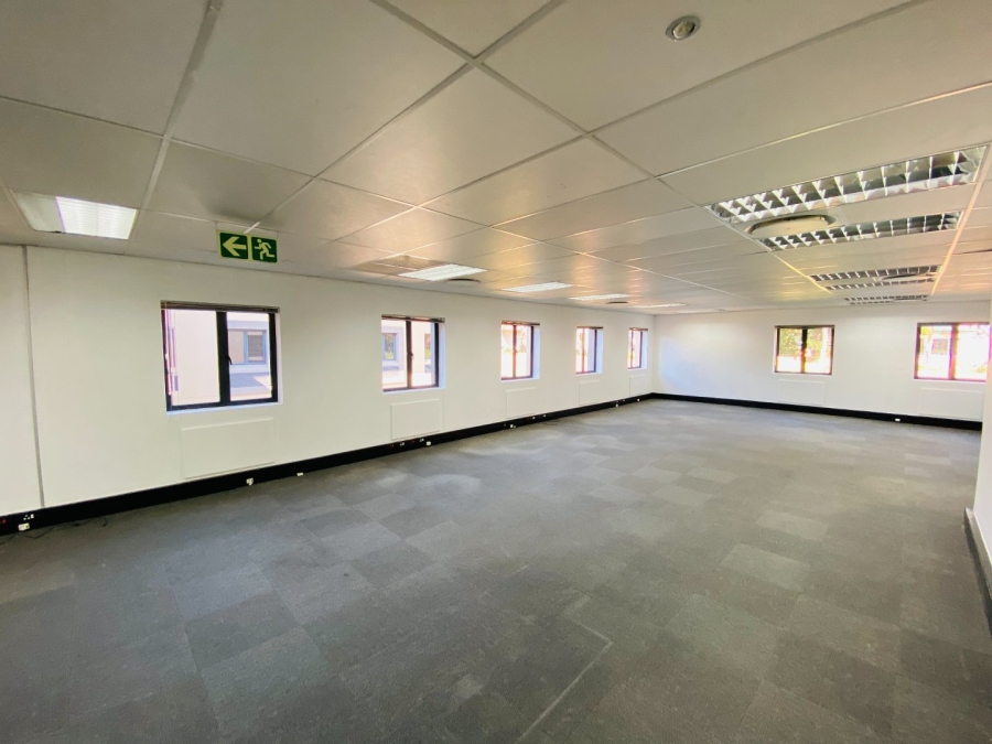To Let commercial Property for Rent in Strubensvallei Gauteng