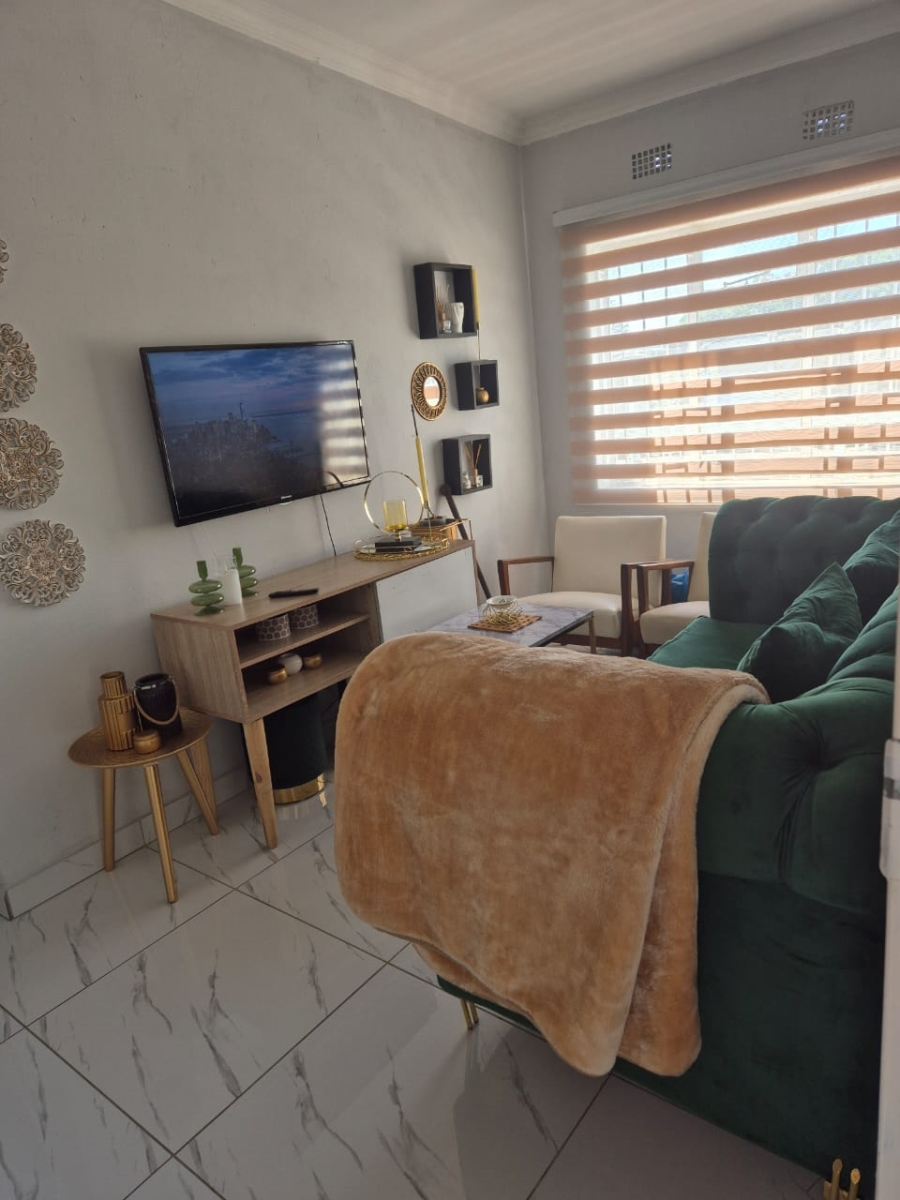 To Let 1 Bedroom Property for Rent in Ravensklip Gauteng