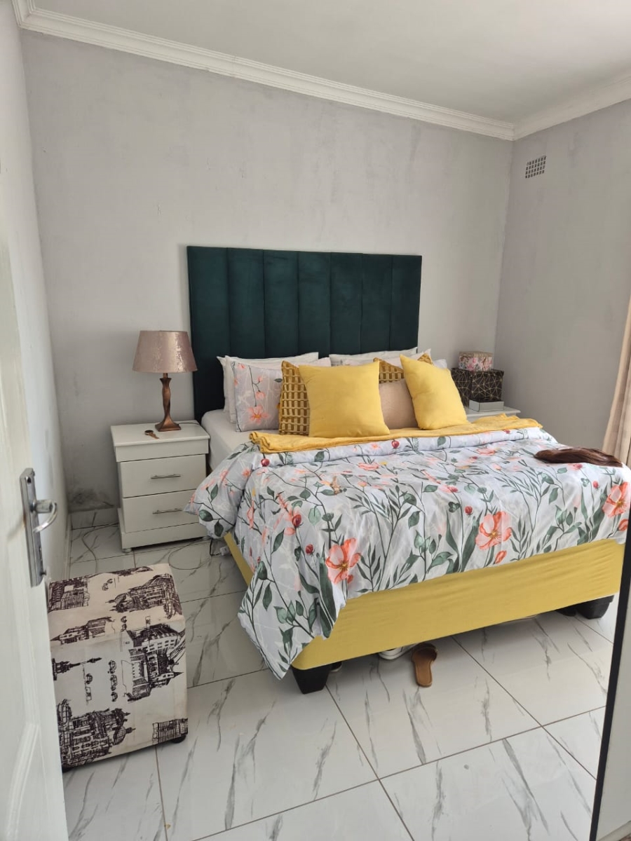 To Let 1 Bedroom Property for Rent in Ravensklip Gauteng