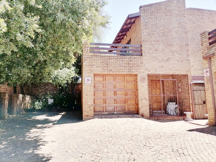 2 Bedroom Property for Sale in Bedfordview Gauteng
