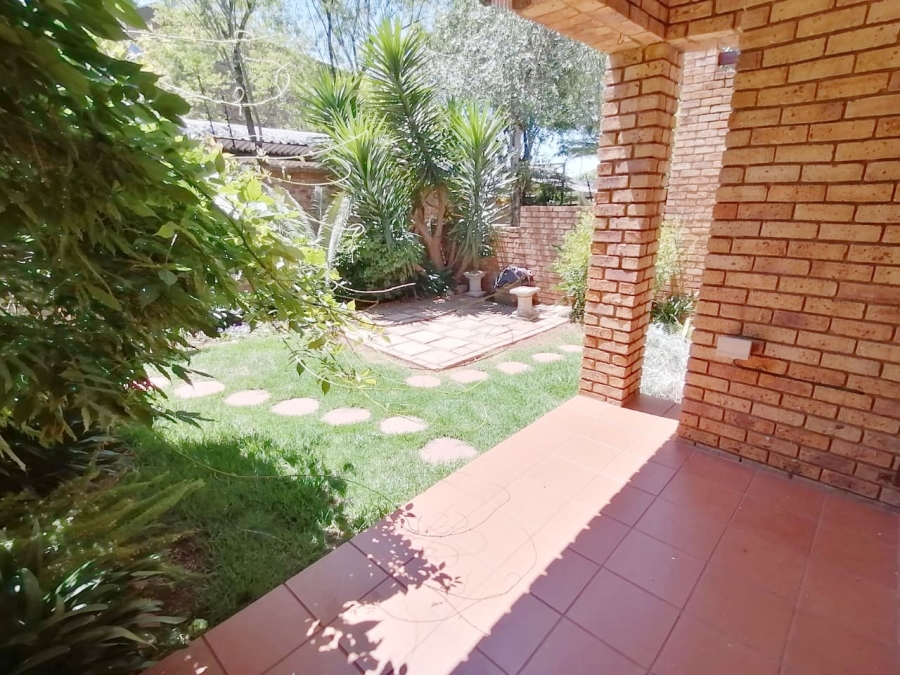 2 Bedroom Property for Sale in Bedfordview Gauteng