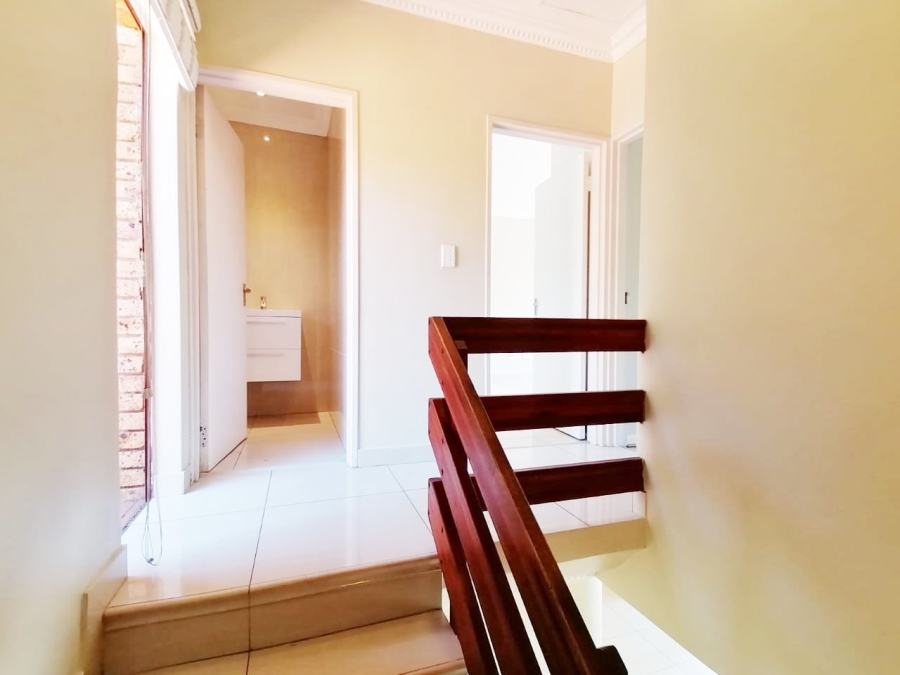 2 Bedroom Property for Sale in Bedfordview Gauteng