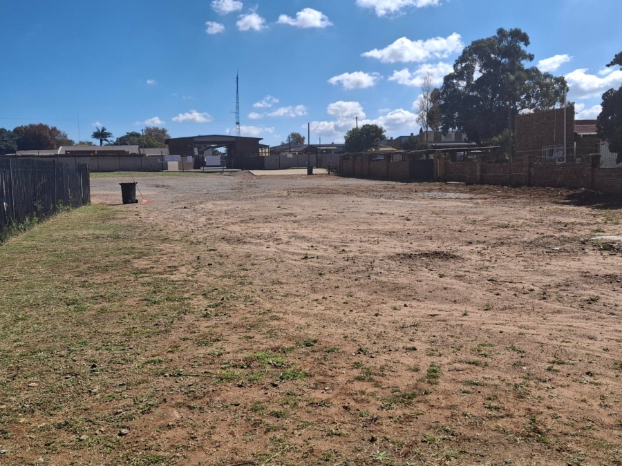 To Let commercial Property for Rent in Pomona Gauteng
