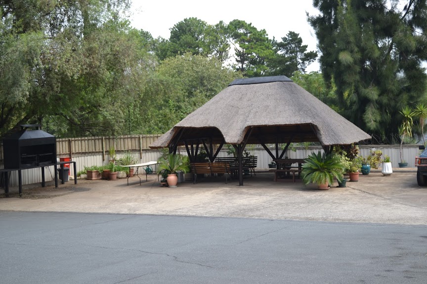 To Let 2 Bedroom Property for Rent in Dowerglen Gauteng