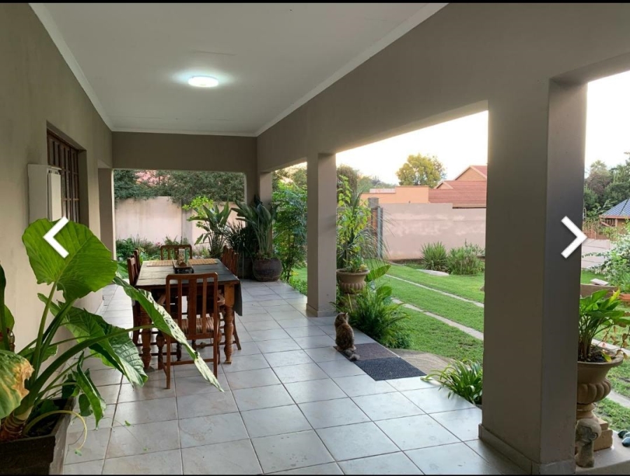 4 Bedroom Property for Sale in Edenvale Central Gauteng