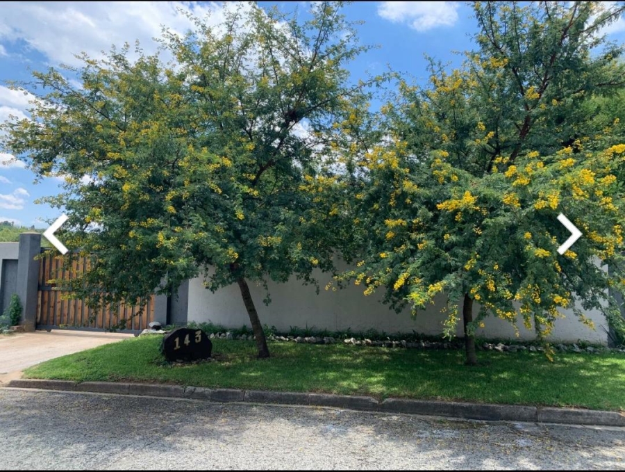 4 Bedroom Property for Sale in Edenvale Central Gauteng
