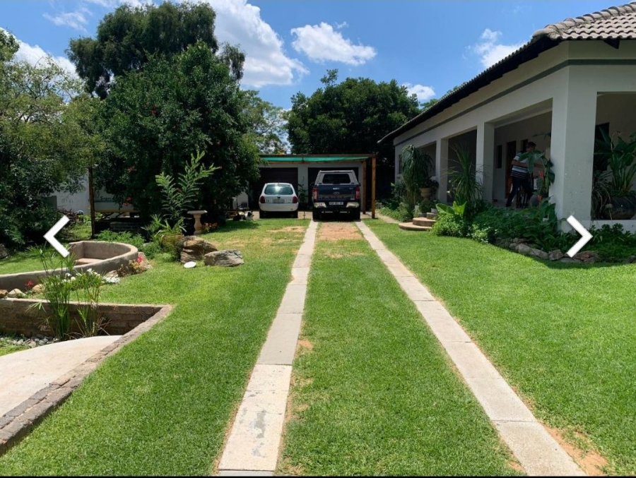 4 Bedroom Property for Sale in Edenvale Central Gauteng