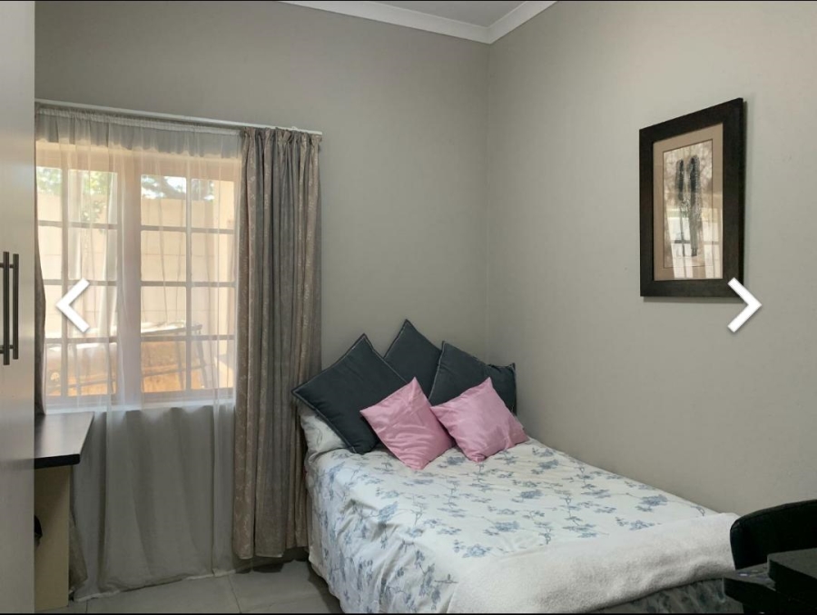 4 Bedroom Property for Sale in Edenvale Central Gauteng