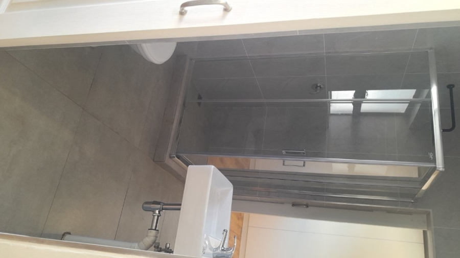 5 Bedroom Property for Sale in Wierda Park Gauteng