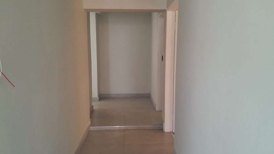 5 Bedroom Property for Sale in Wierda Park Gauteng
