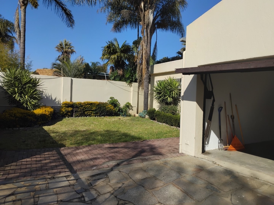 3 Bedroom Property for Sale in Edenvale Central Gauteng