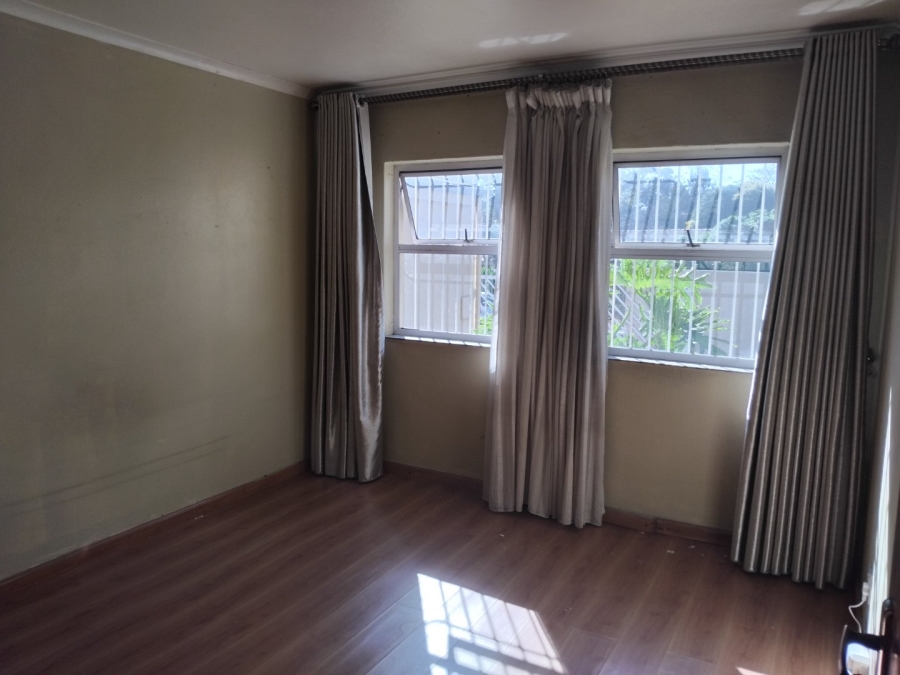 3 Bedroom Property for Sale in Edenvale Central Gauteng