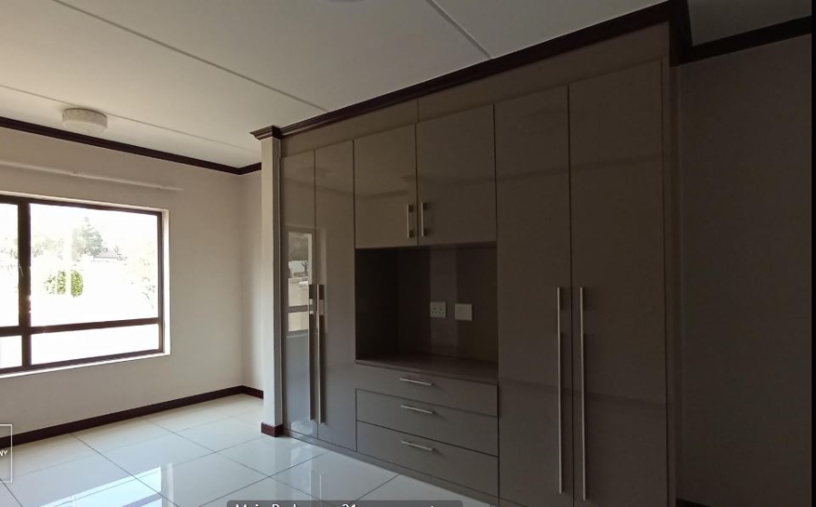 3 Bedroom Property for Sale in Carlswald Gauteng