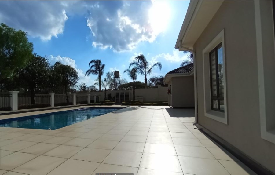 3 Bedroom Property for Sale in Carlswald Gauteng