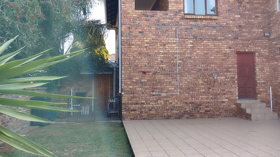 3 Bedroom Property for Sale in Rynfield Gauteng