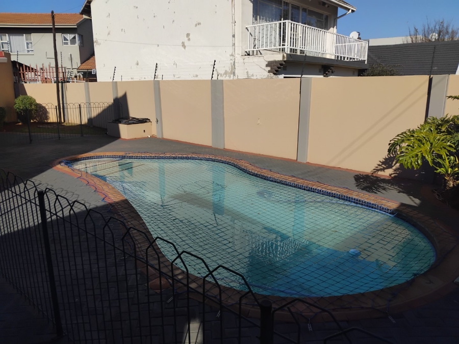 4 Bedroom Property for Sale in Sunnyridge Gauteng