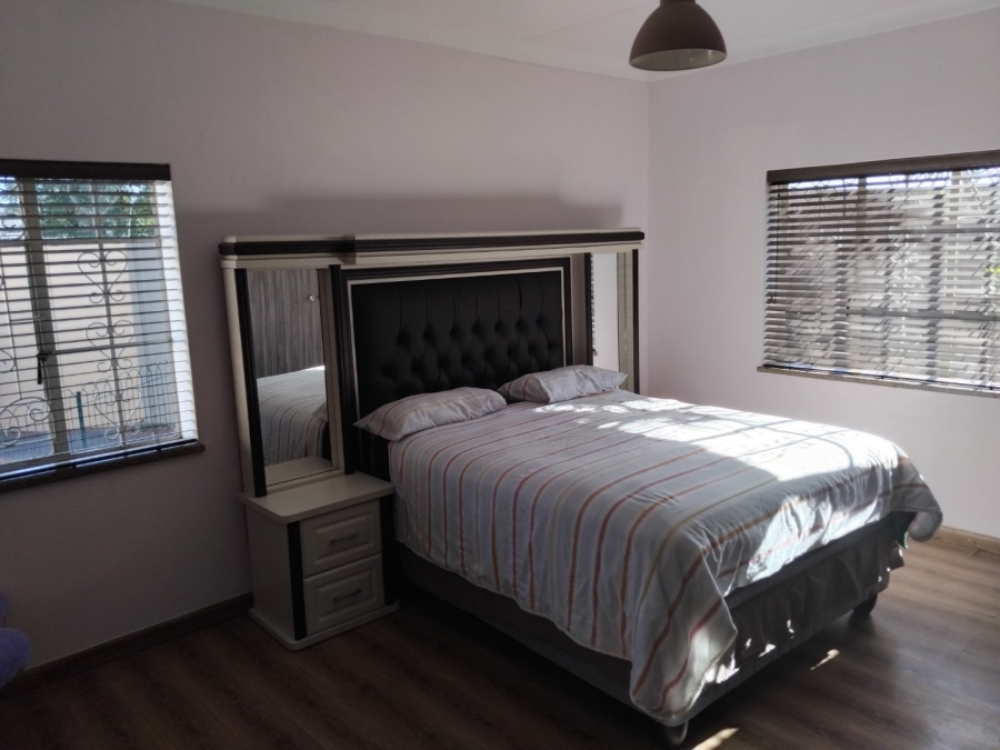 4 Bedroom Property for Sale in Sunnyridge Gauteng