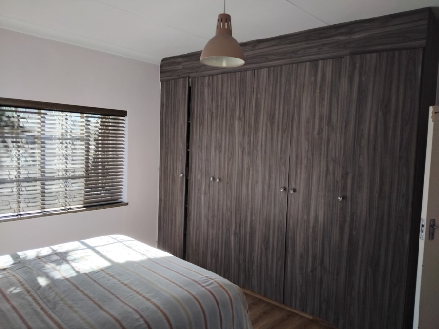 4 Bedroom Property for Sale in Sunnyridge Gauteng