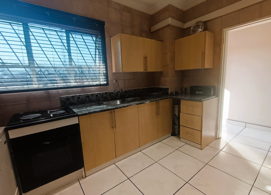 4 Bedroom Property for Sale in Laudium Gauteng
