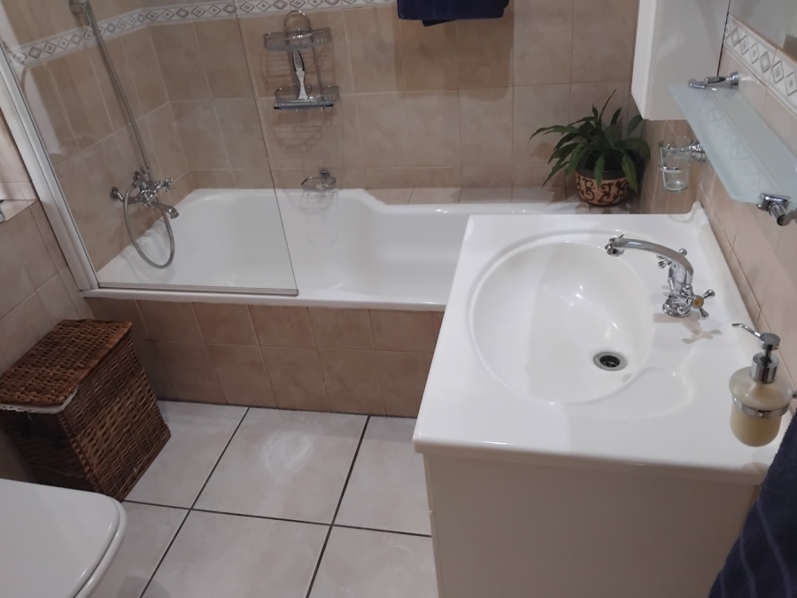 3 Bedroom Property for Sale in Gerdview Gauteng