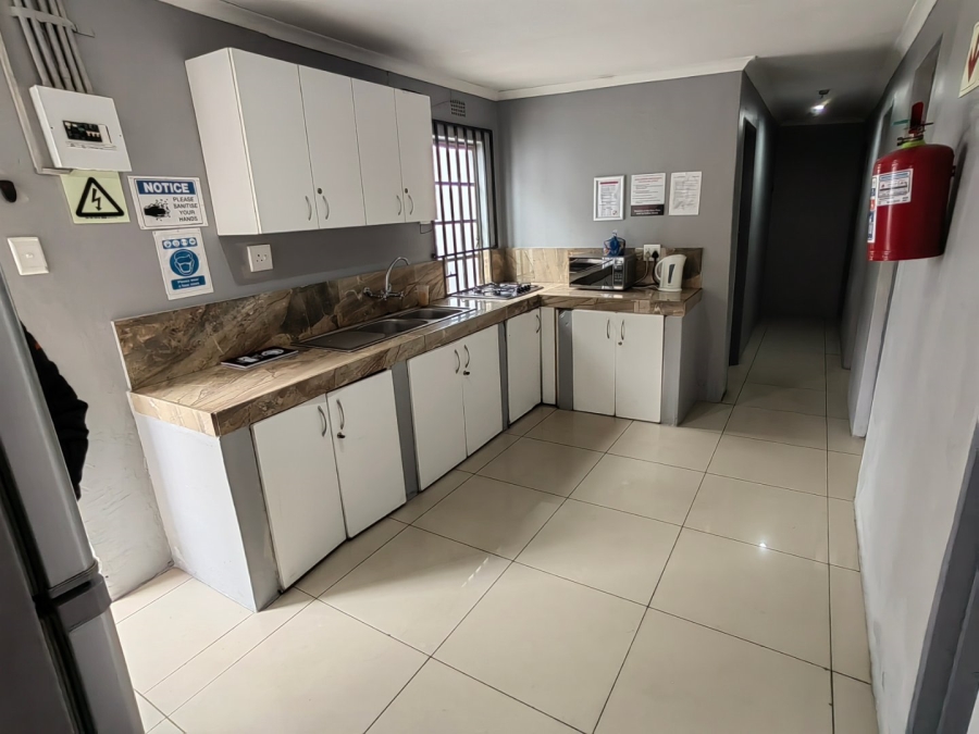 13 Bedroom Property for Sale in Brixton Gauteng