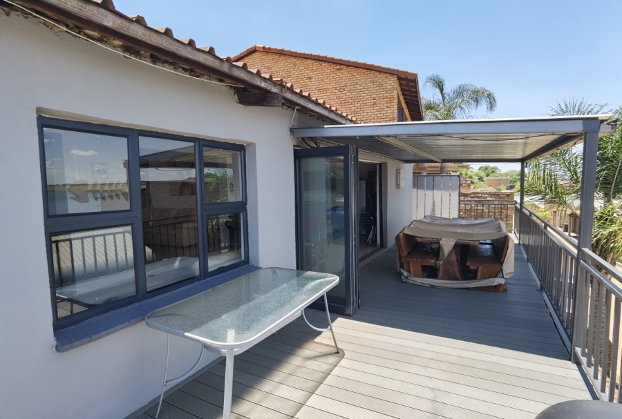 3 Bedroom Property for Sale in Bronkhorstbaai Gauteng