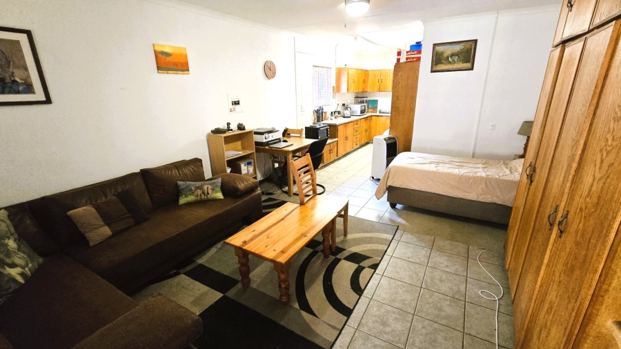 1 Bedroom Property for Sale in Kleinfontein A H Gauteng