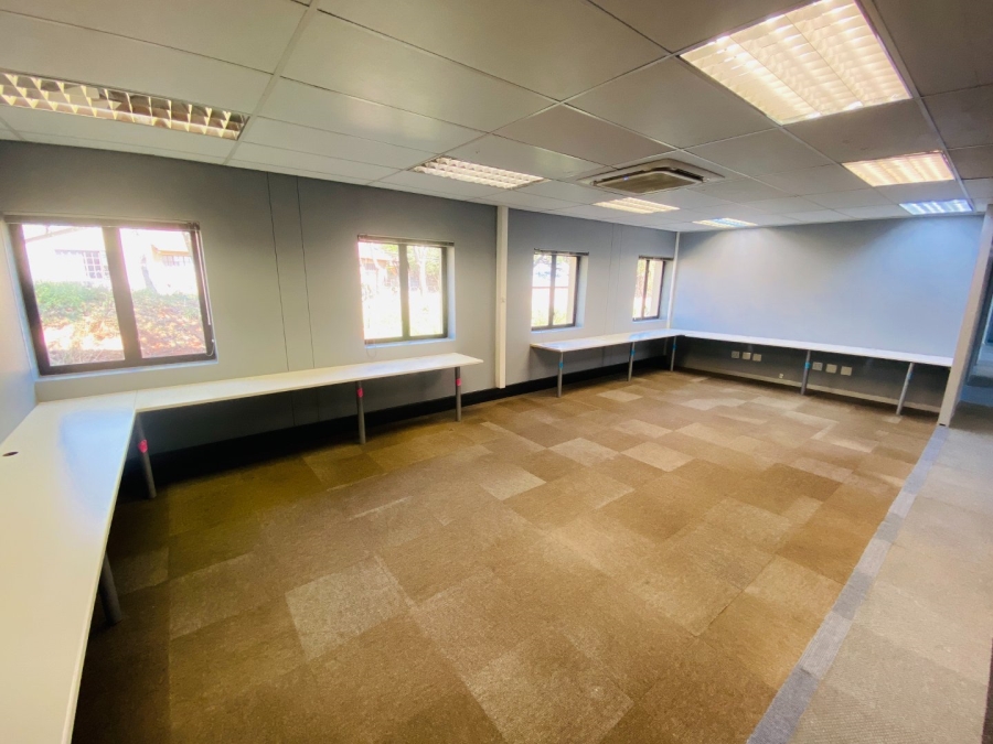 To Let commercial Property for Rent in Strubensvallei Gauteng