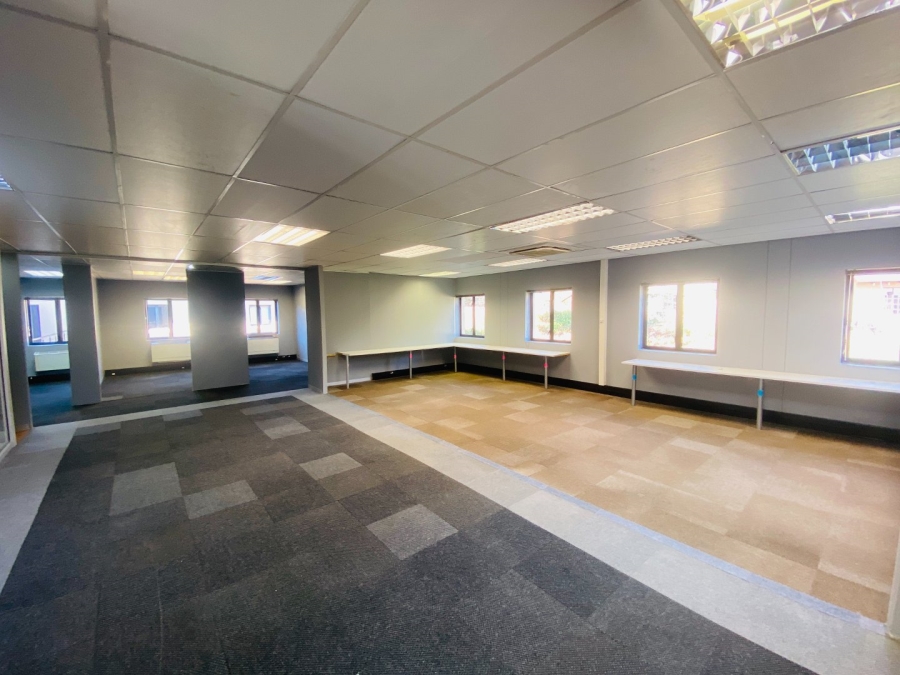 To Let commercial Property for Rent in Strubensvallei Gauteng