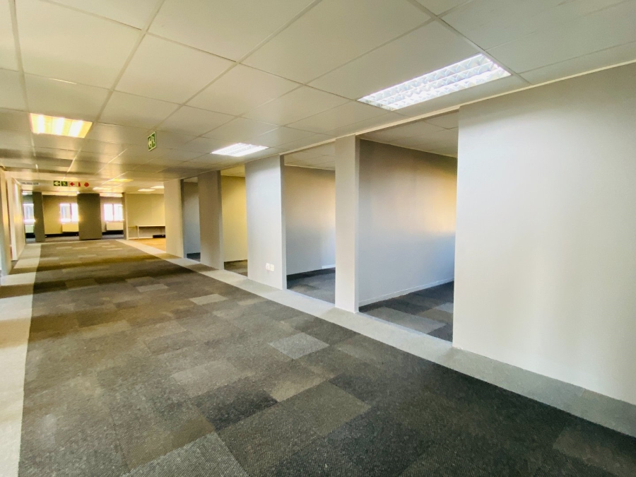 To Let commercial Property for Rent in Strubensvallei Gauteng