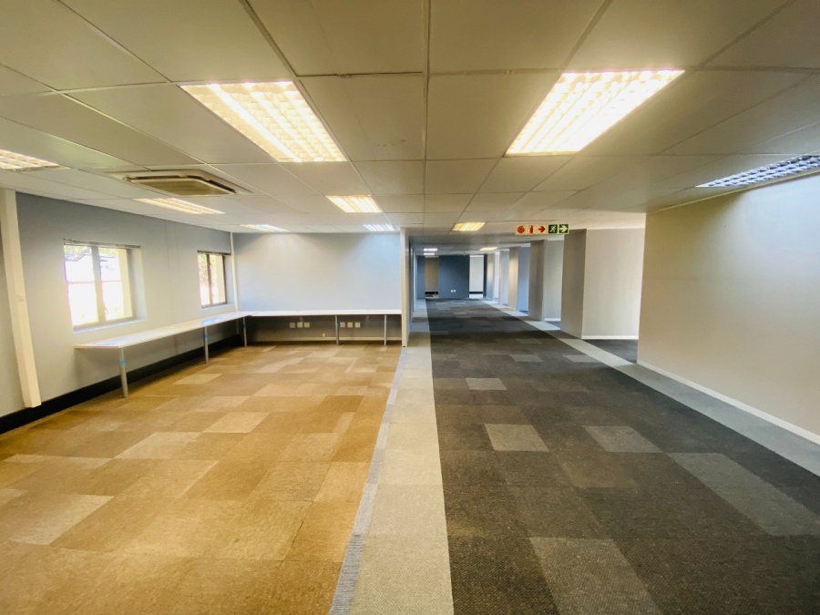 To Let commercial Property for Rent in Strubensvallei Gauteng