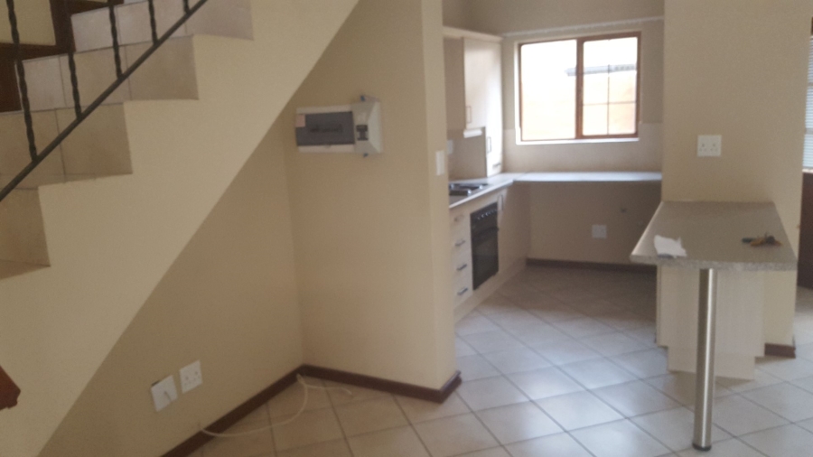 To Let 2 Bedroom Property for Rent in Carlswald Gauteng