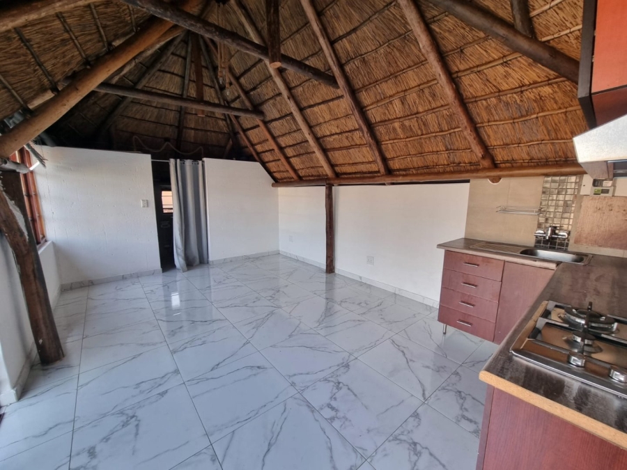 To Let 1 Bedroom Property for Rent in Mulbarton Gauteng