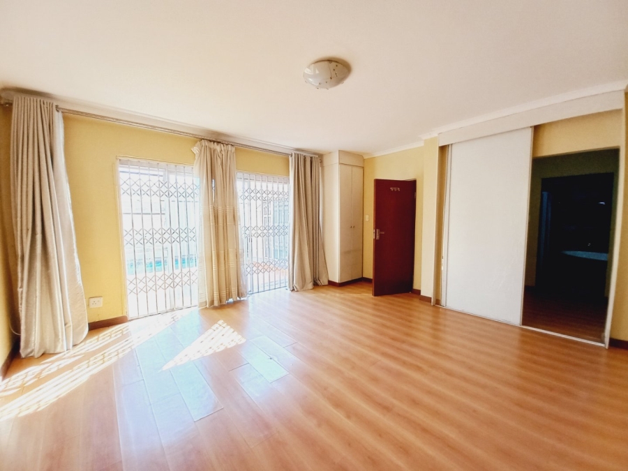 3 Bedroom Property for Sale in Edenvale Central Gauteng