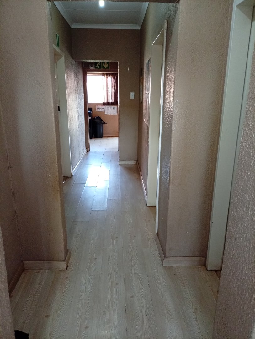 9 Bedroom Property for Sale in Brixton Gauteng