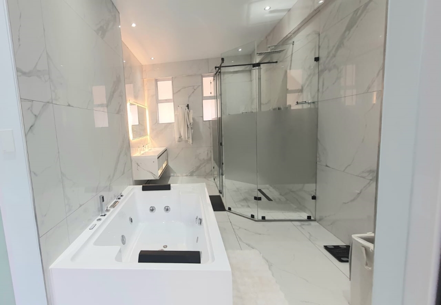 3 Bedroom Property for Sale in Illovo Gauteng